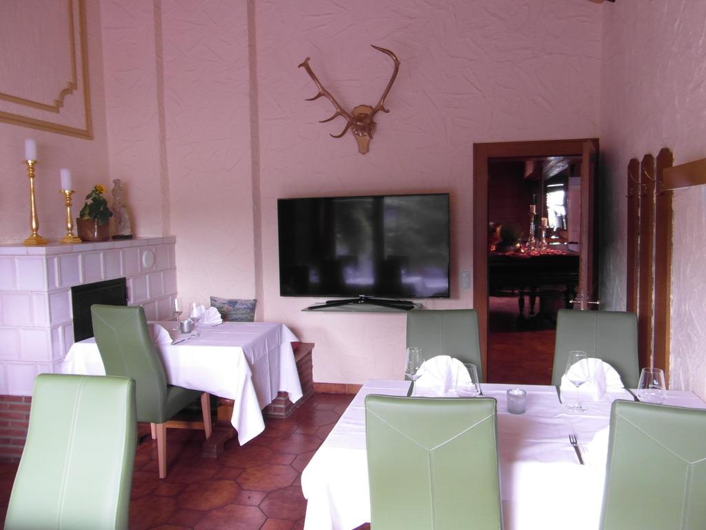 Castello Bianco Hotell Wadern Eksteriør bilde